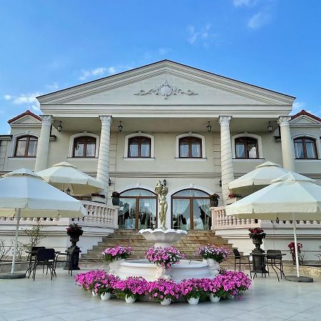 Hotel Palac Akropol Lublin Exterior foto